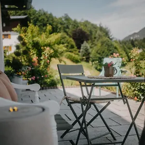Haus Bergfrieden Apartment